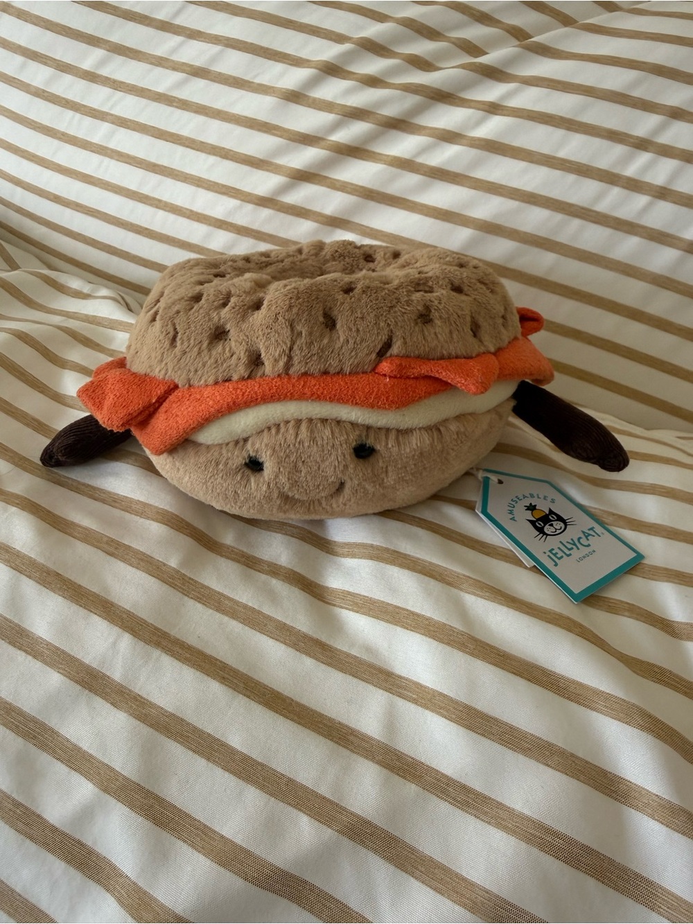 NWT Jellycat Bagel